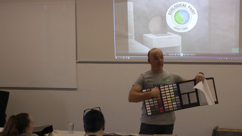 Presentation of Oikos - Ecological Paint at the ARA Institute of Technology, Canterbury, New Zealand